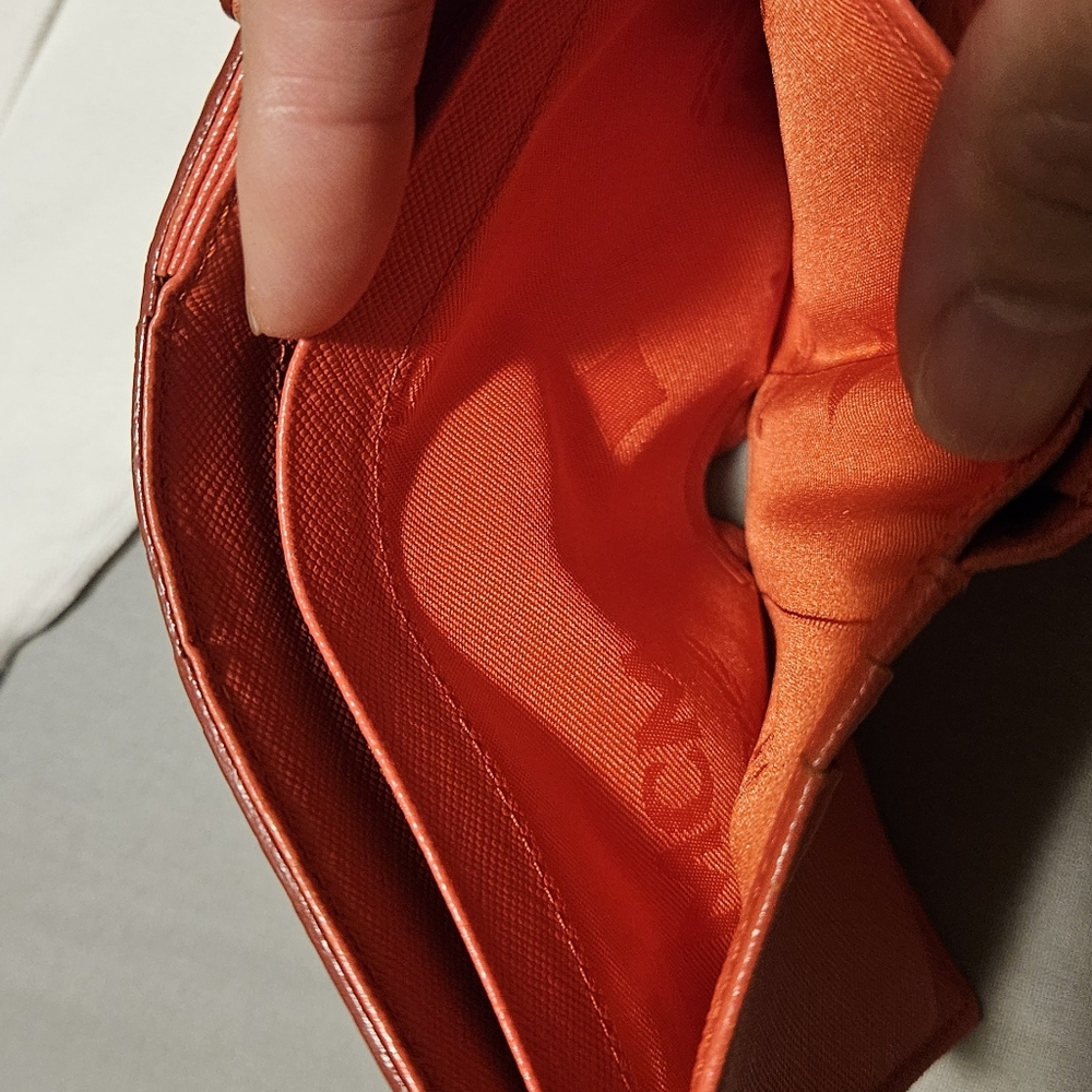 Authentic MCM compact wallet. - Picture 8 of 14